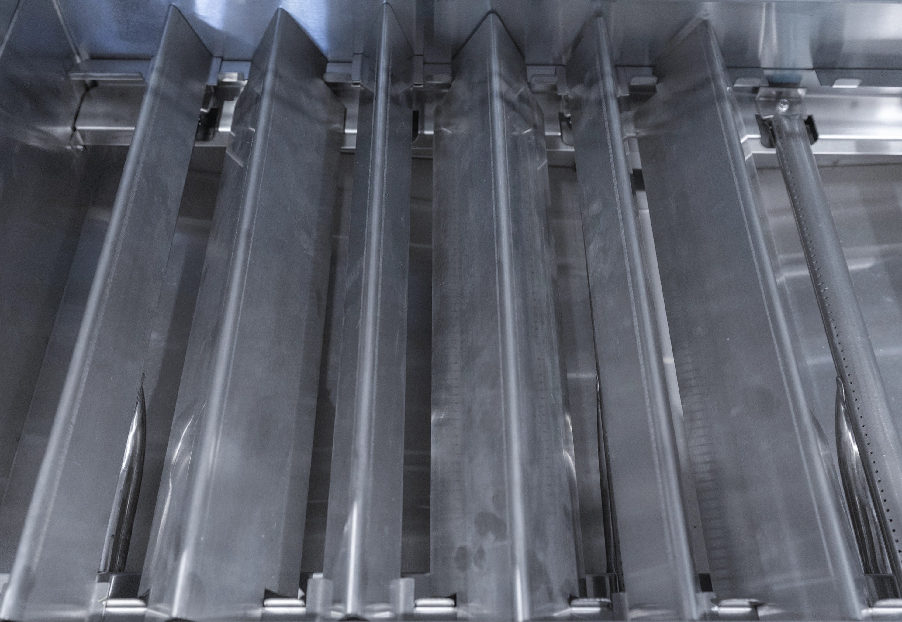 Tucker 5+1 GTR BBQ Built In - Tucker Barbecues