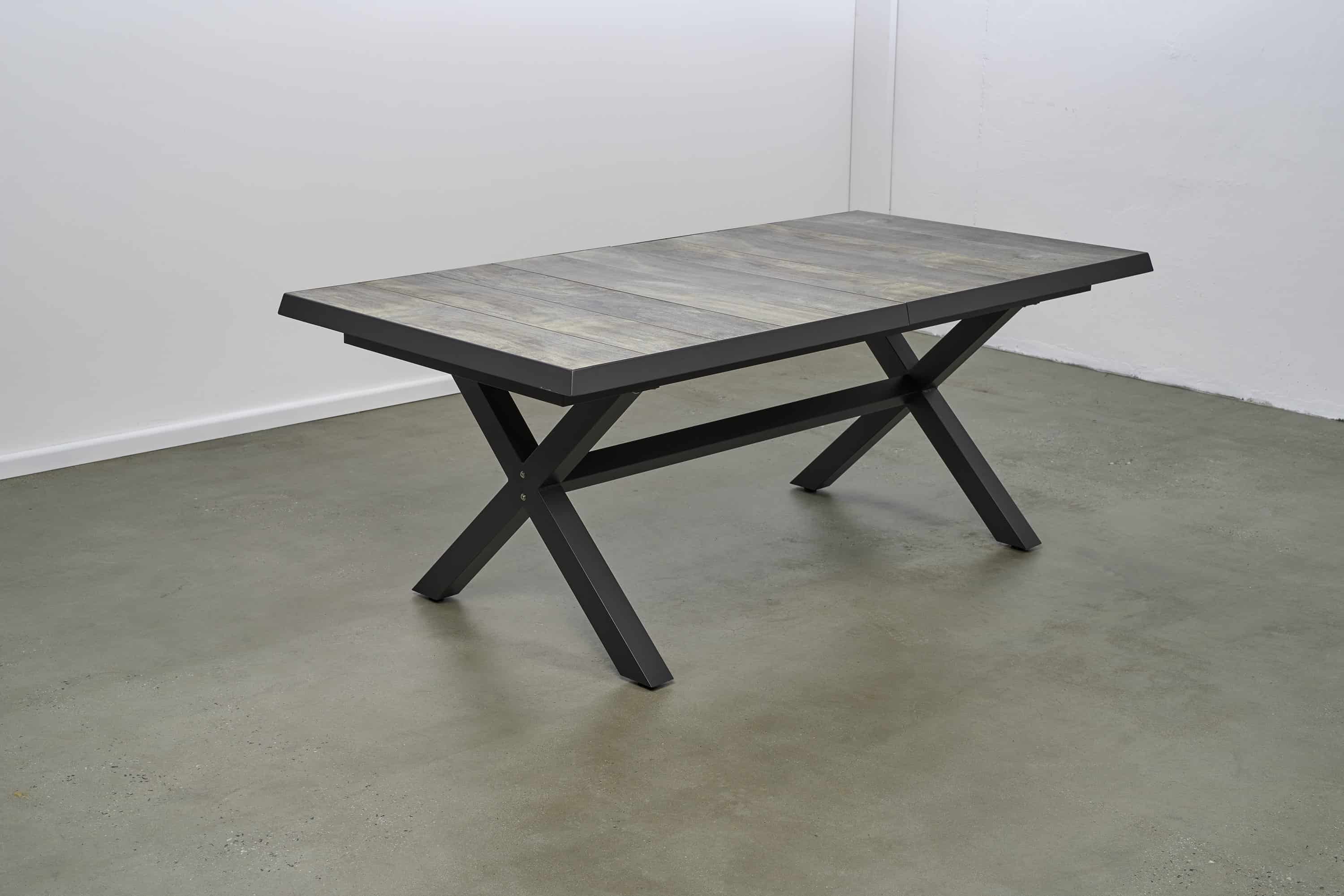 Melton Craft Memphis Extension Dining Table, Furniture, Melton Craft