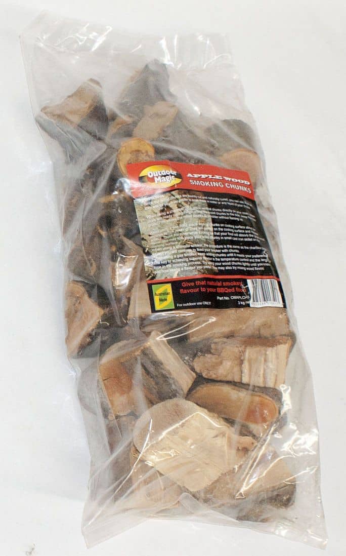 Outdoor Magic Apple Wood 3kg Smoking Chunks, BBQ Accessory, S&D Berg