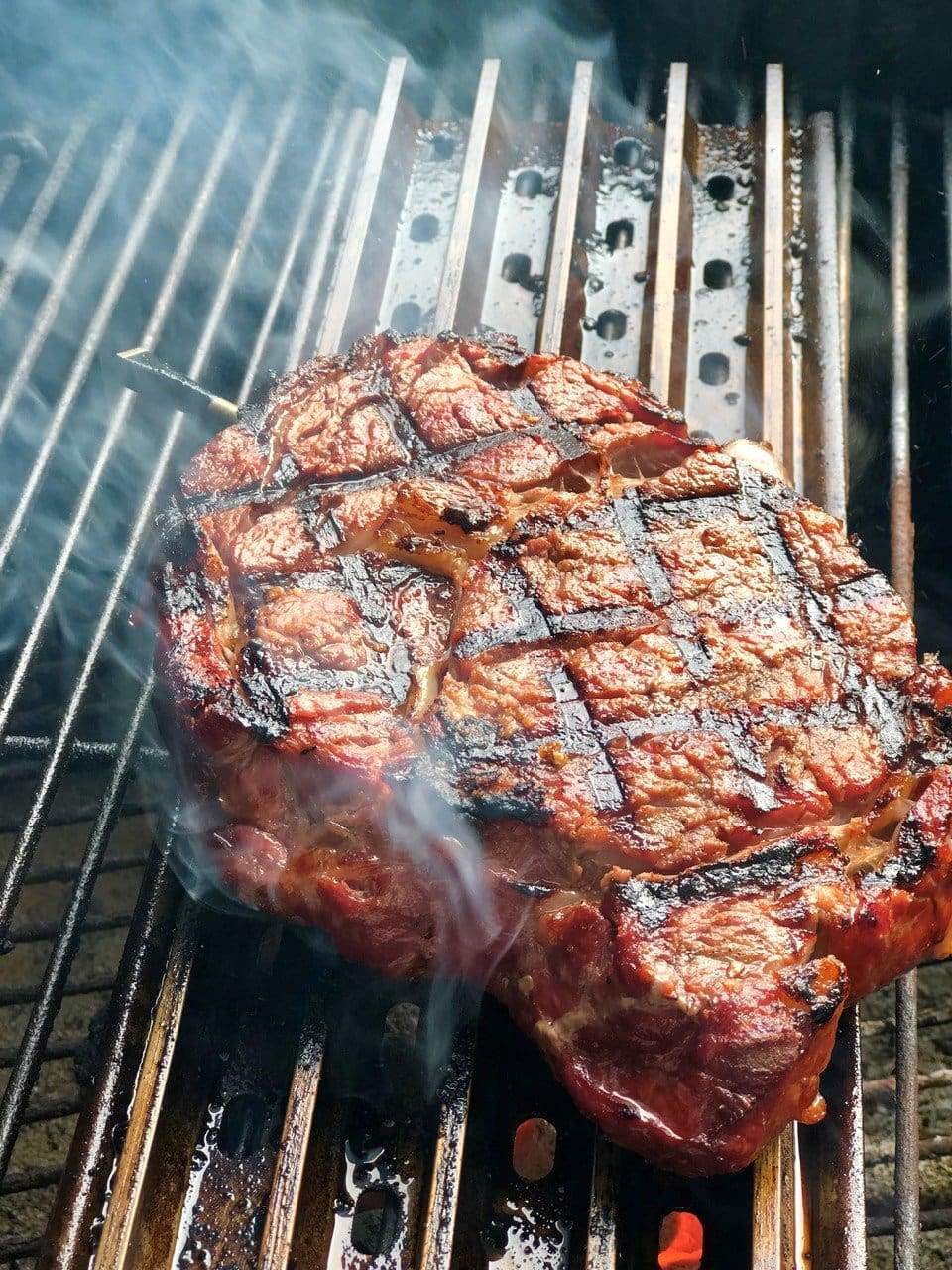 GrillGrates for the 22.5 Inch Kettle Grill