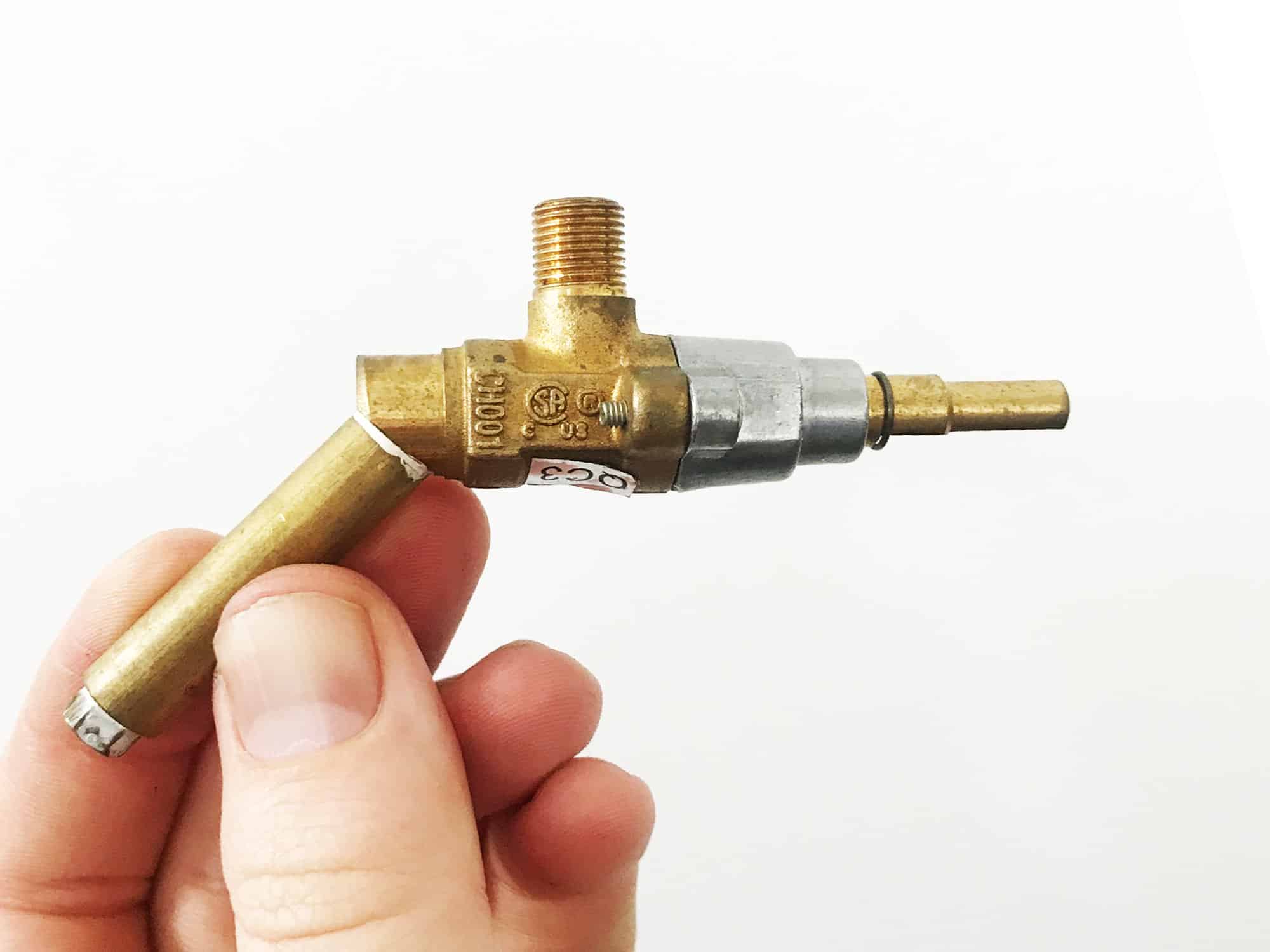 Tucker Gas Cock Angled for GT / GTS & GTR, BBQ Accessory, Tucker from the original BBQ Factory