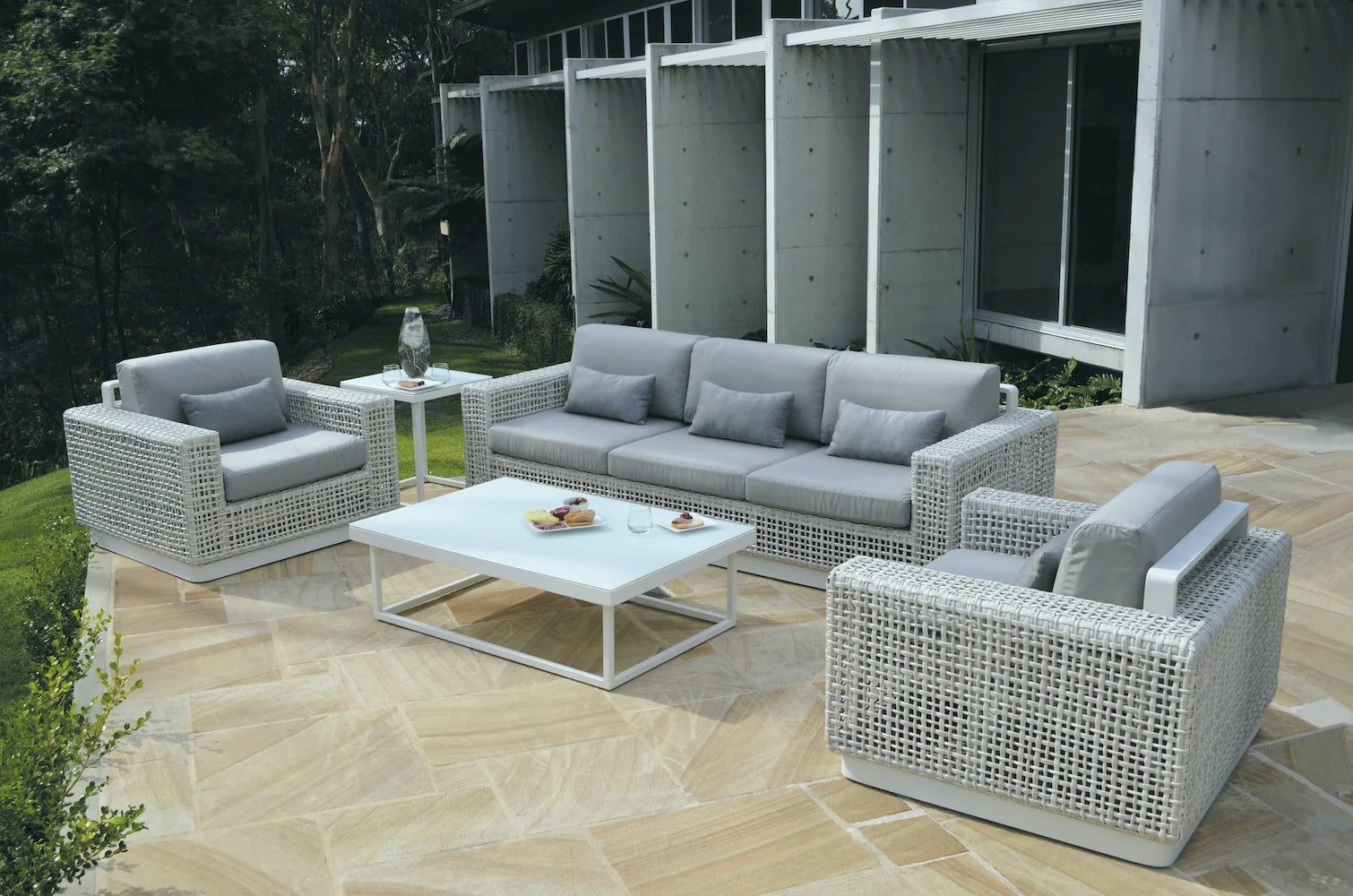 Clearance Sale - Shelta Atlanta 5 Piece Deep Seat Setting