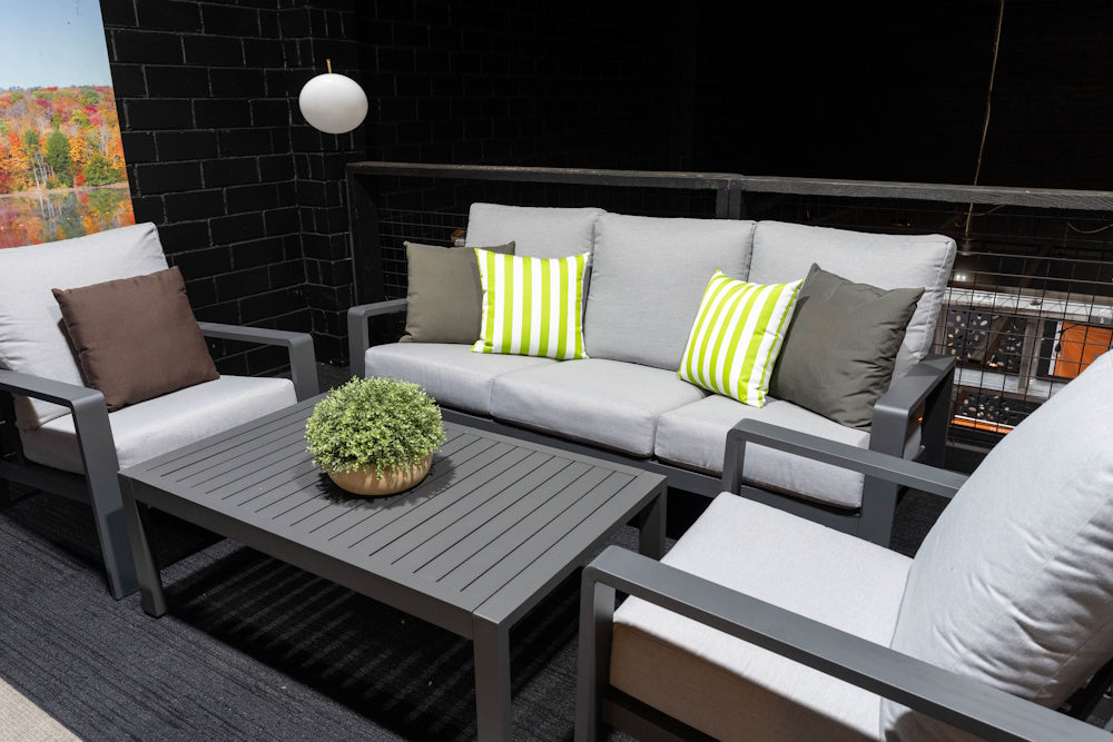 Clearance Sale - Shelta Carrington 4pc Casual Setting