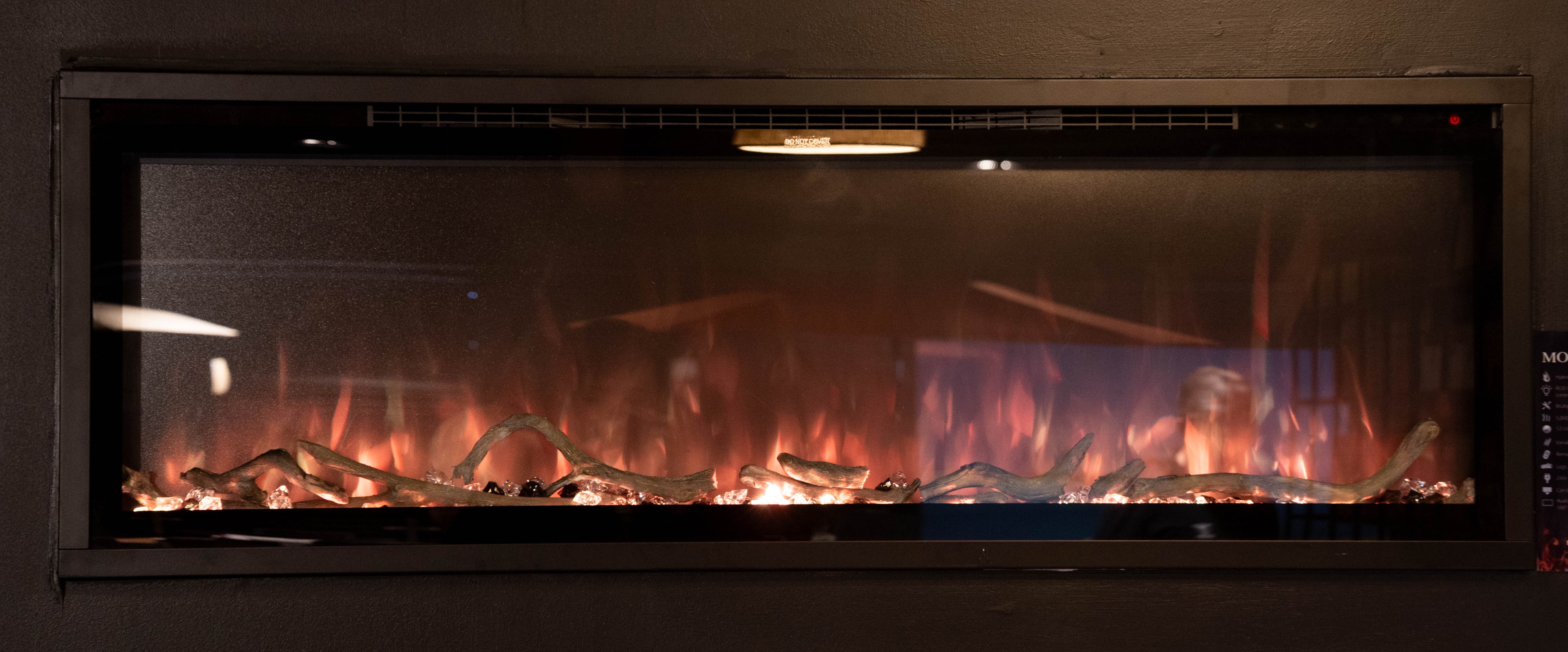 Clearance Sale - Modern Flames Spectrum 50 Slimline With Log Set