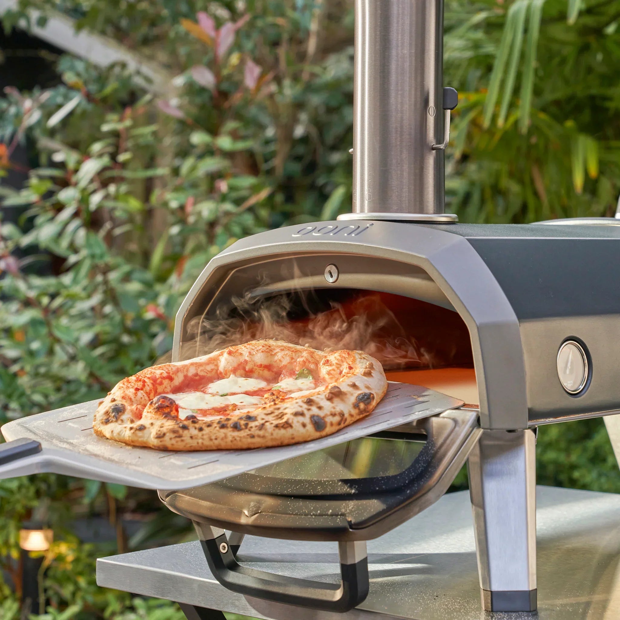 Ooni Karu 12G Portable Multi-Fuel Pizza Oven Value Bundle