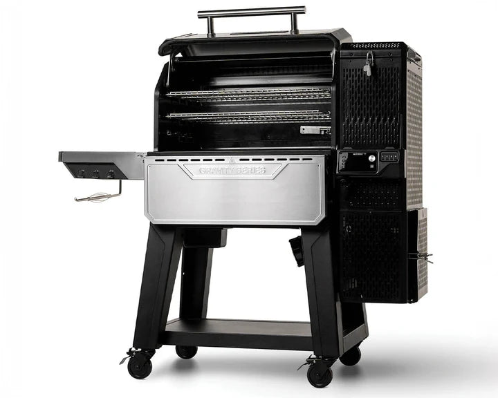 Masterbuilt Gravity Series XT Digital Charcoal Grill + Smoker Pit Master Bundle