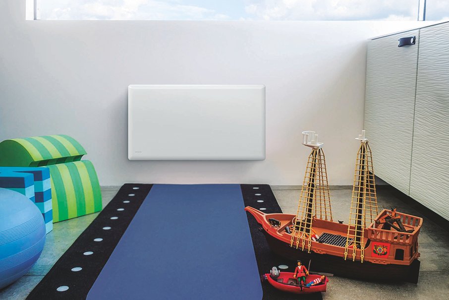 Nobo 1kW Slimline Panel Heater with Thermostat and Castors