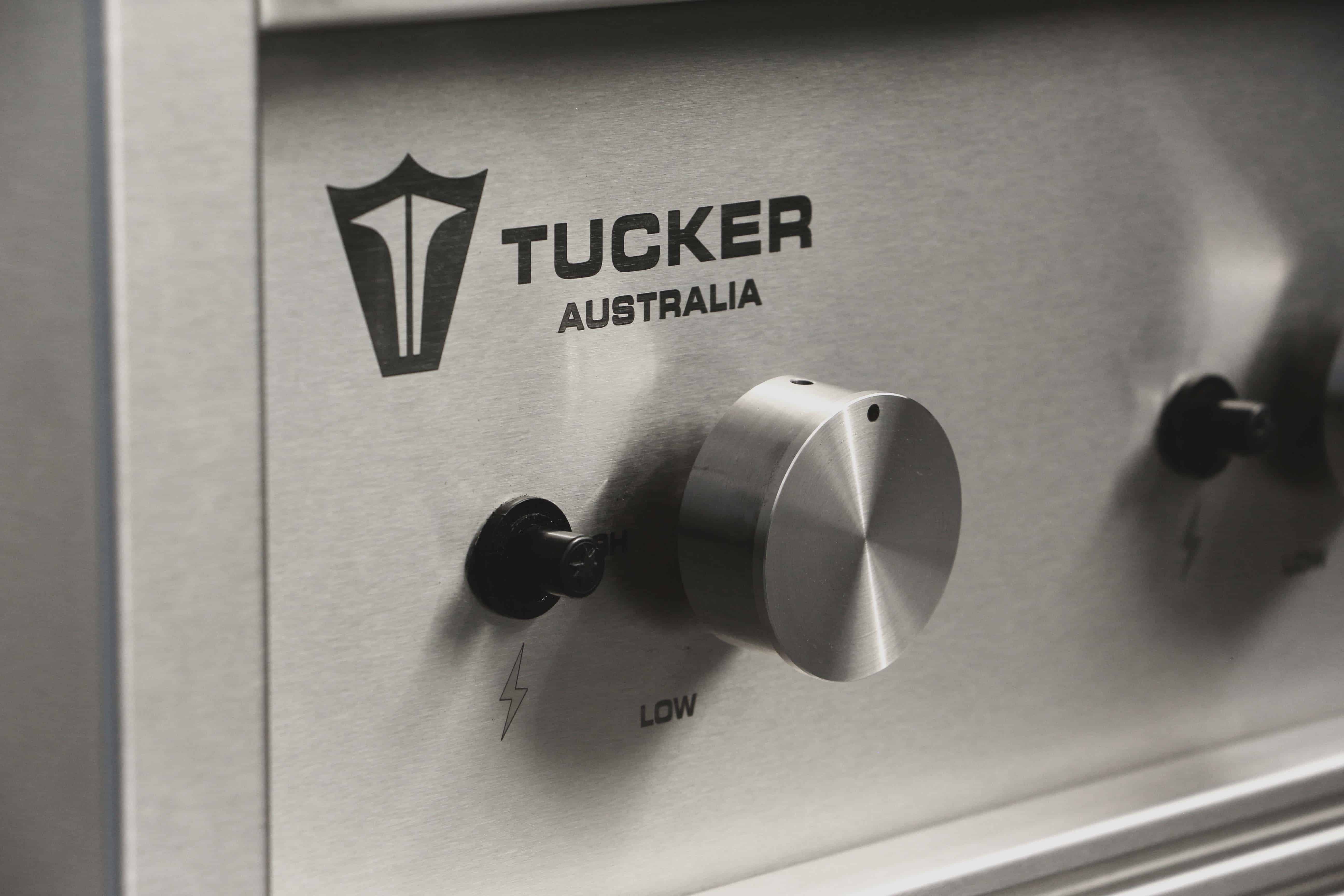 Tucker R Class V8 BBQ Built In with Flame Failure