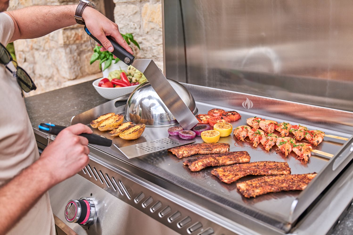 Napoleon Built-In 700 Series 32 Plancha Griddle BBQ