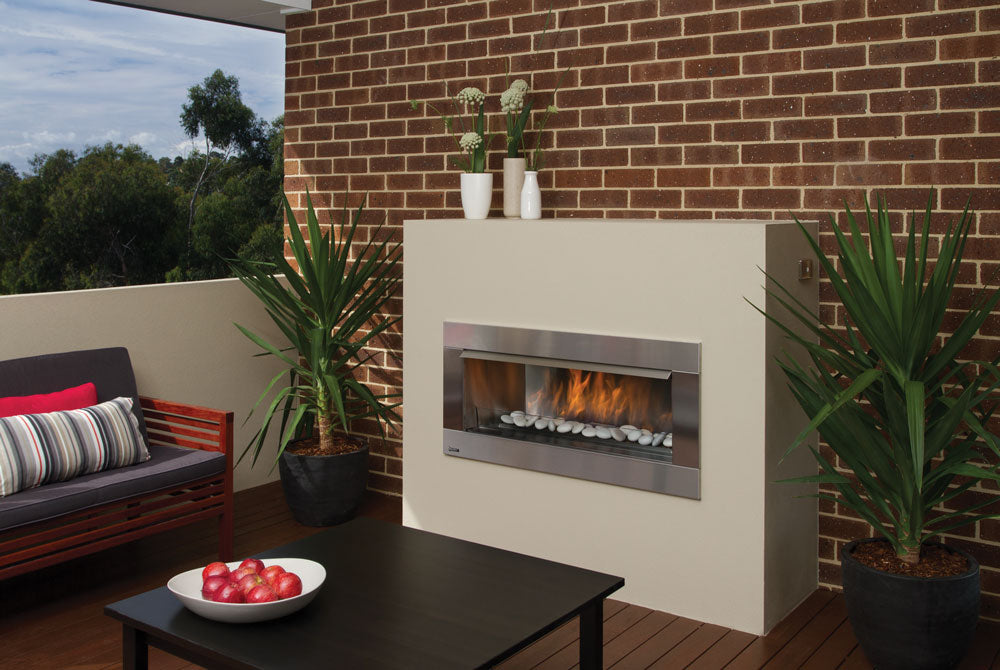 Regency GemFire HZO42 Medium Outdoor Gas Fireplace