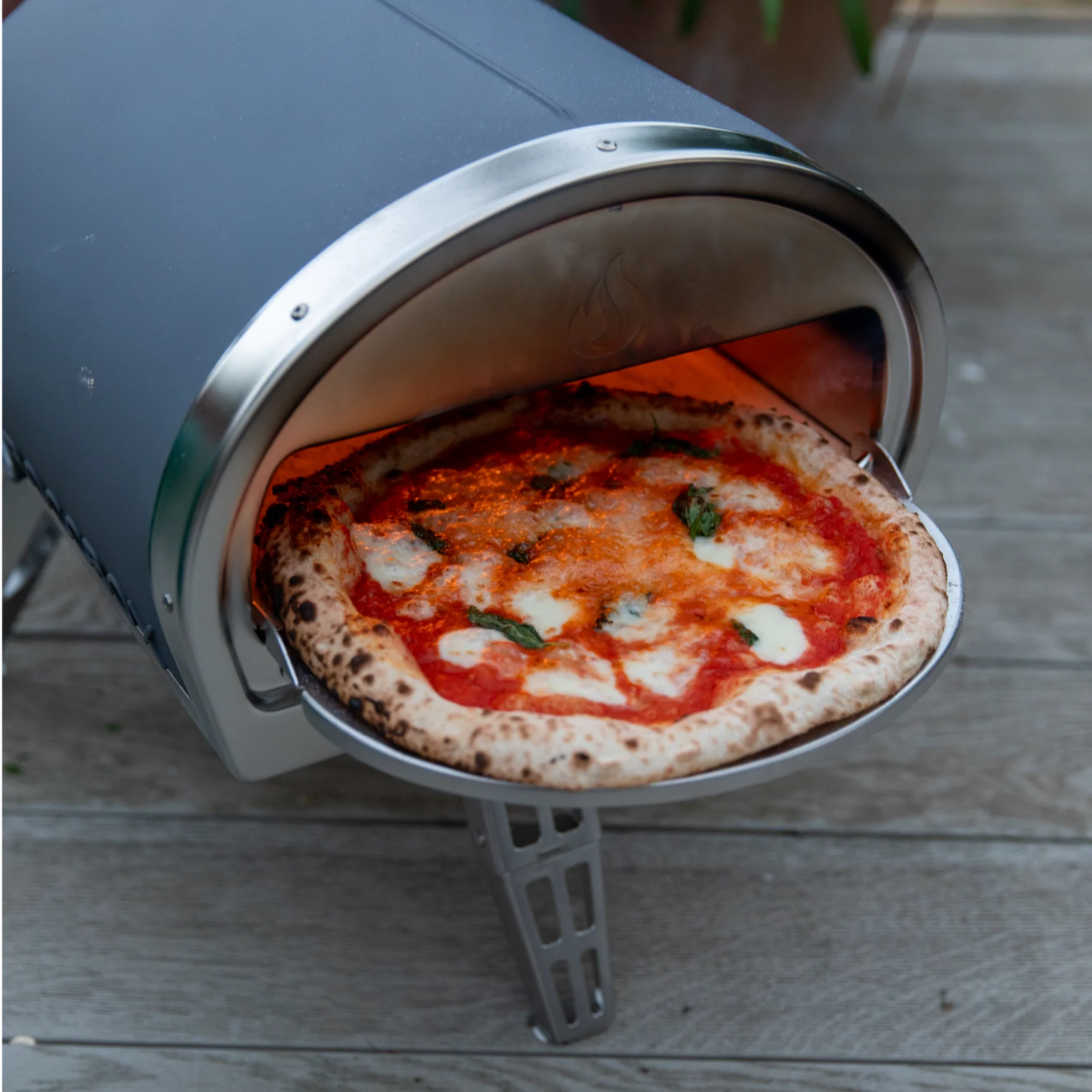 Gozney Roccbox Mantel - Tucker Barbecues