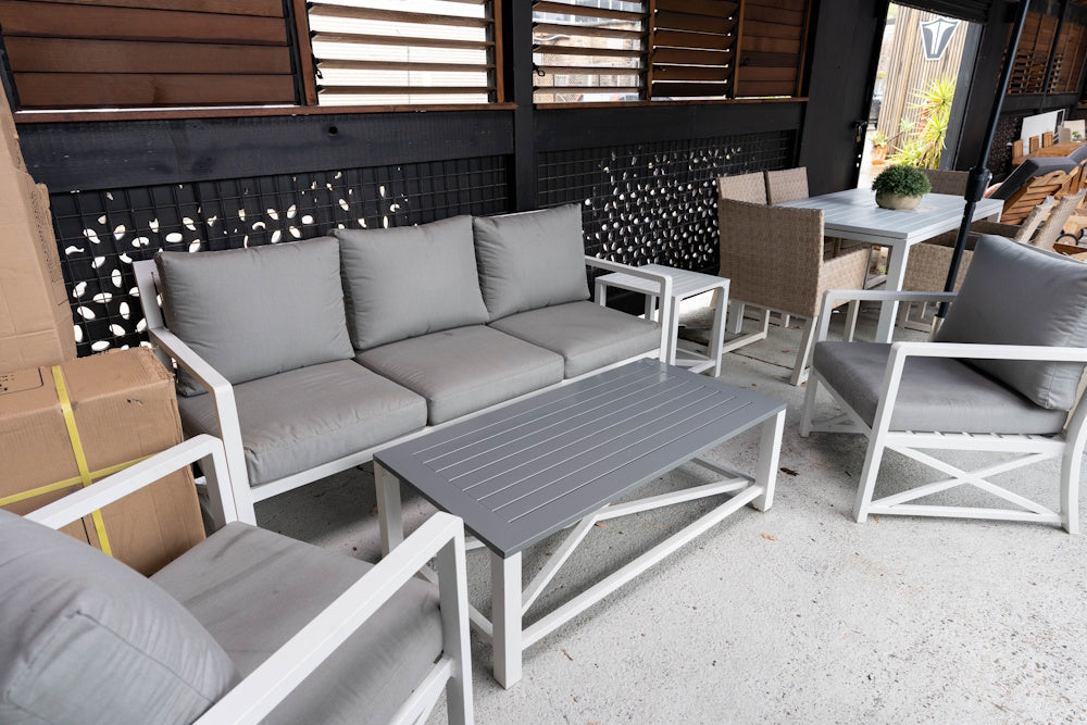 Clearance Sale - Shelta Bridgeport 5pc Casual Sofa Setting