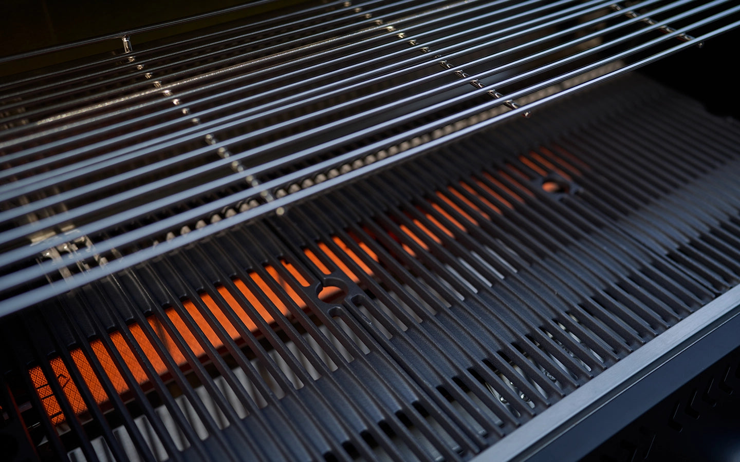 Crossray Premium Xplor Black Outdoor Kitchen with Black 4 Burner BBQ - Tucker Barbecues