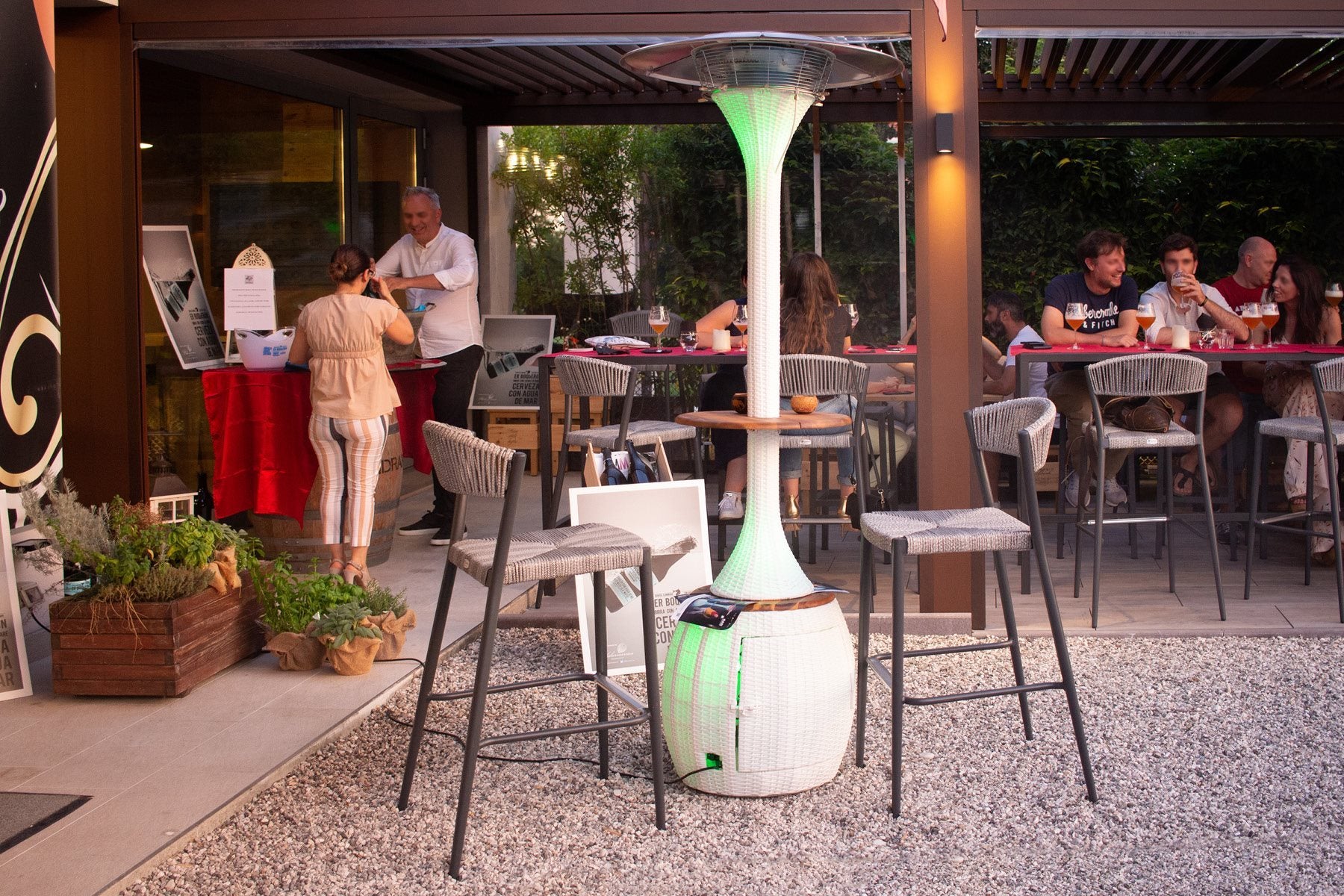 Clearance Sale - Idrobase Mod OASI 25 Misting Fan and Patio Heater