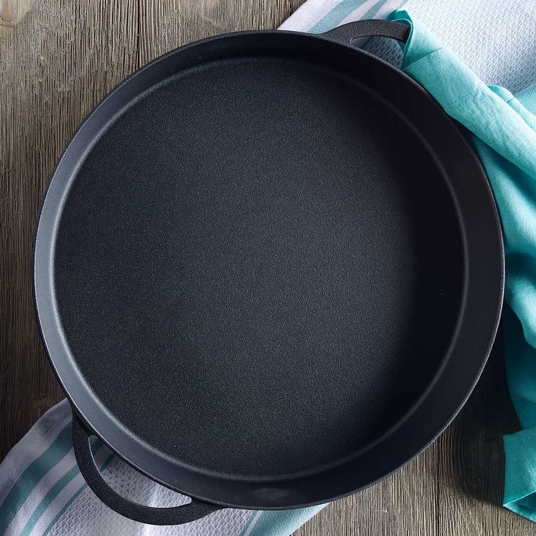 Big Green Egg Cast Iron Skillet