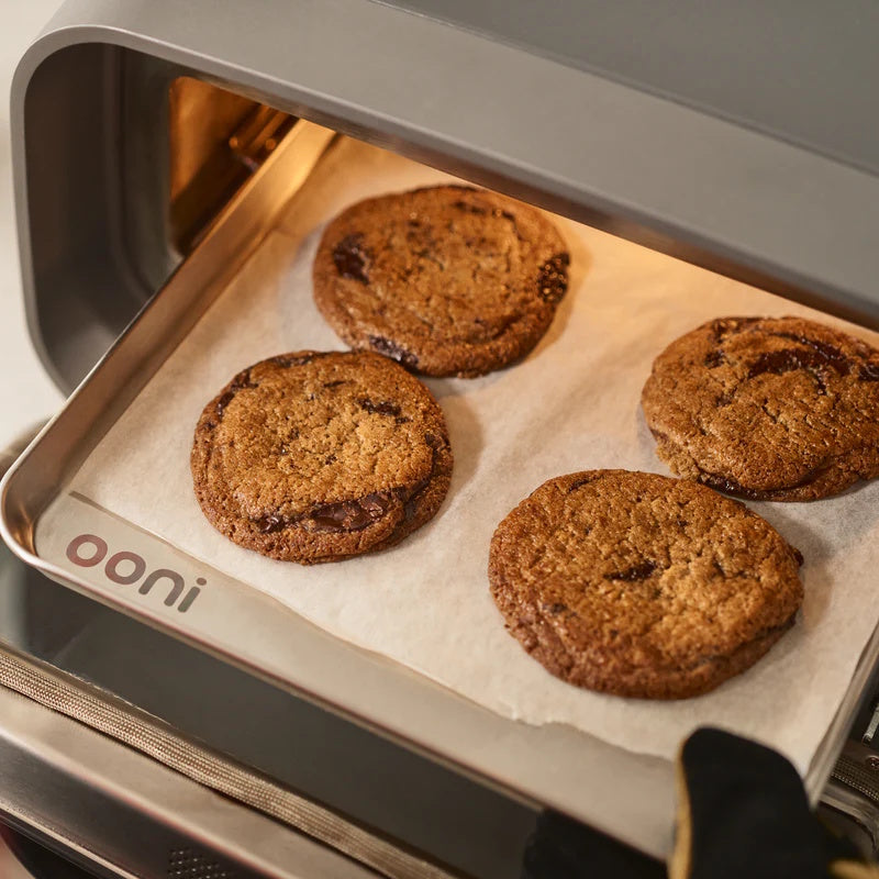 Ooni Volt 2 Pizza Oven Essential Bundle