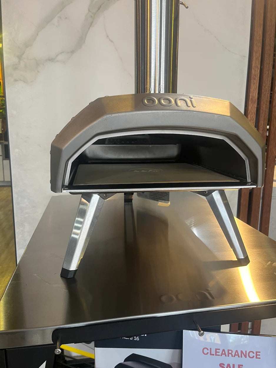 Clearance Sale - Ooni Karu 12 Portable Wood & Charcoal Outdoor Pizza Oven