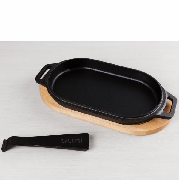 Ooni | Cast Iron Sizzler Pan w/ Removable Handle and Thick Wooden Trivet, Pizza Oven Accessory, Core Supply Group