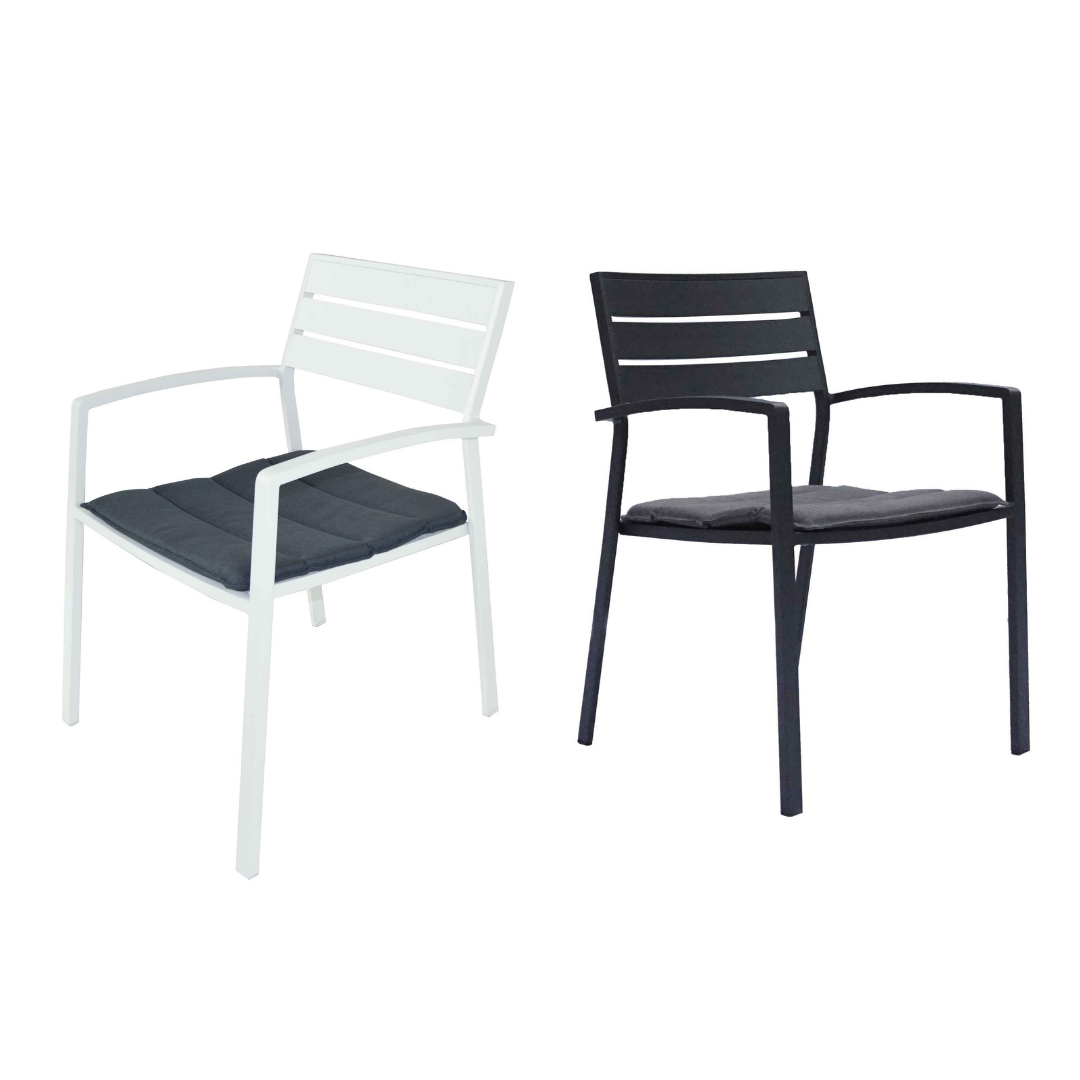 Shelta Rouen Slat Chairs